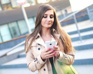 O que significa mbm no WhatsApp